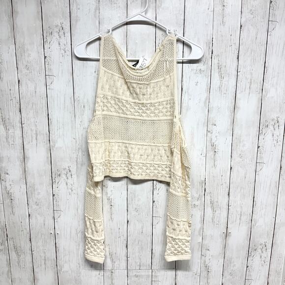 Zara Tops - Zara Top Women Size Medium Cream Crochet Cold Shoulder Long Sleeve Crop Blouse